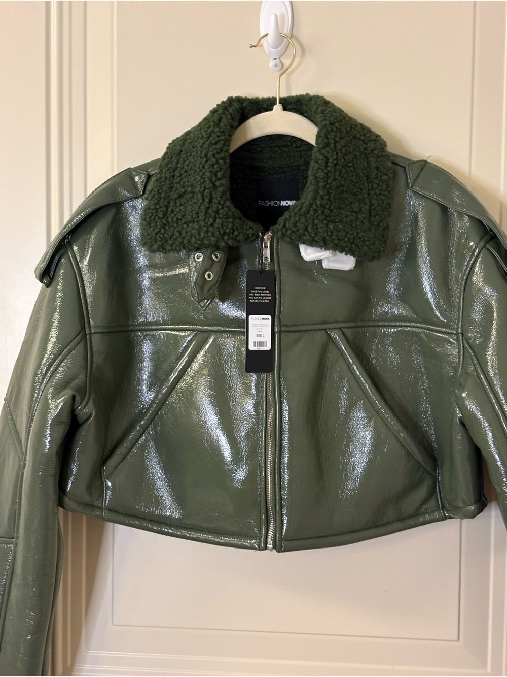 NWT Fashion Nova Green Cropped Faux Leather Bomber Jacket w/Faux Fur Trim SZ L - Picture 5 of 16